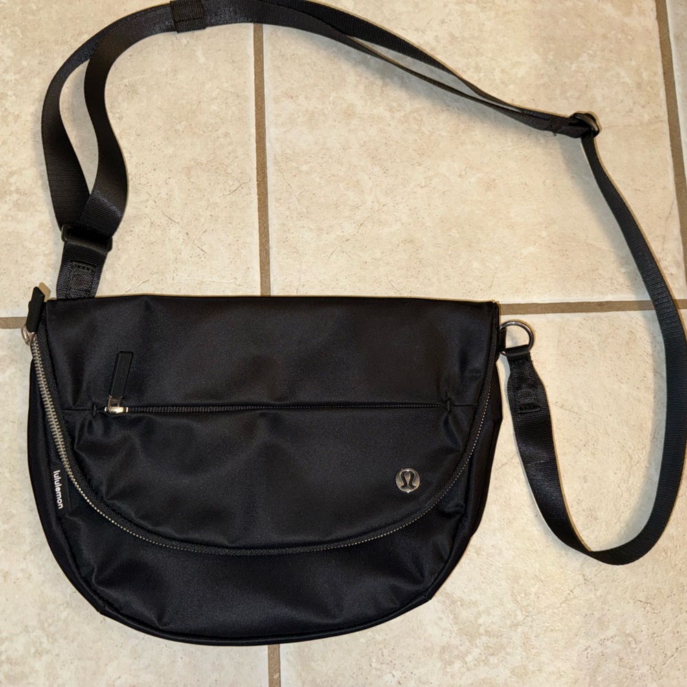 Lululemon Festival Belt Bag